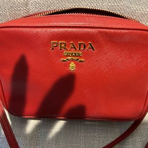 EUC Prada Saffiano camera bag